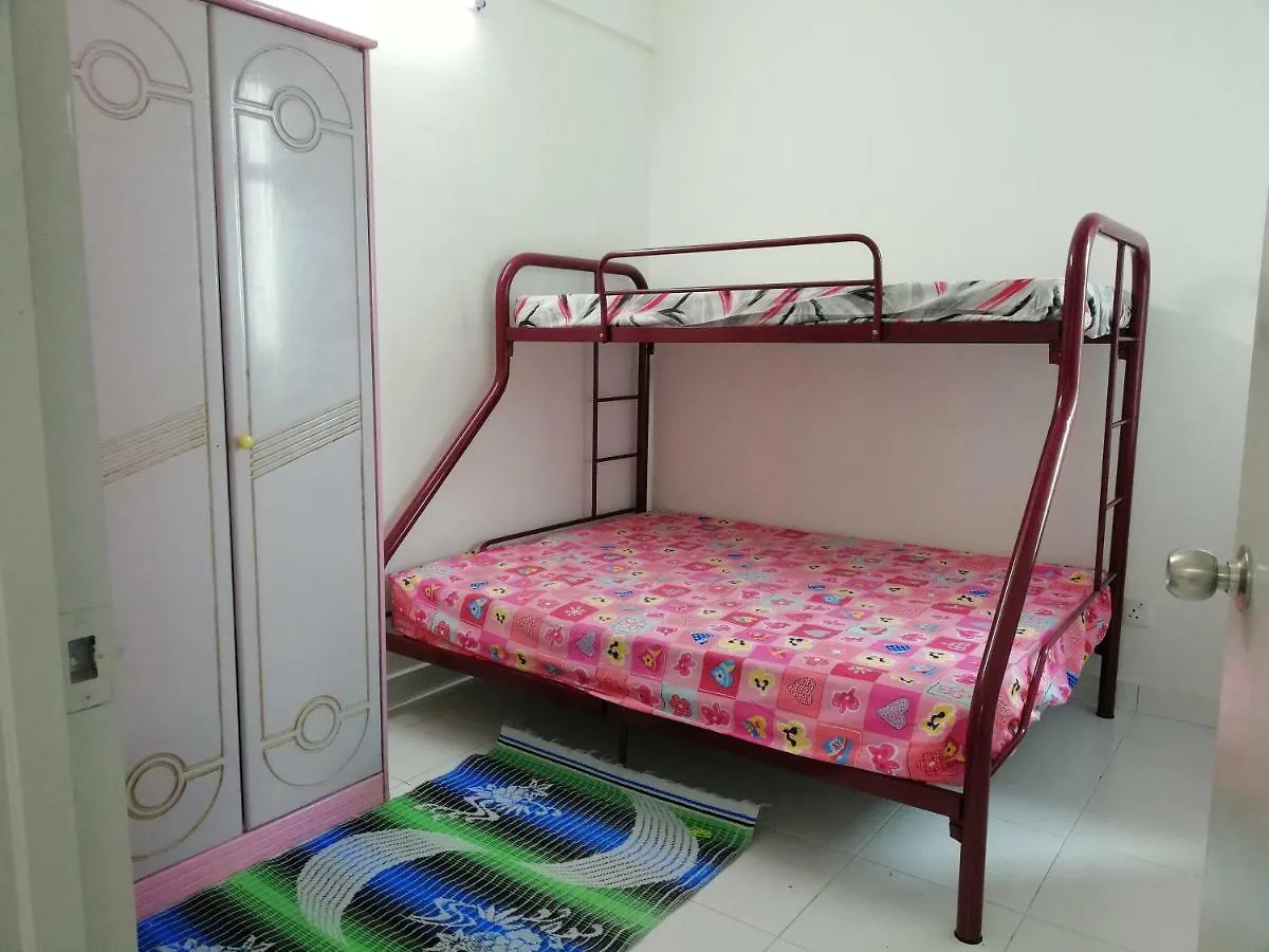 Rayyan Muslim Homestay Bayan Lepas 0*,  Malaysia